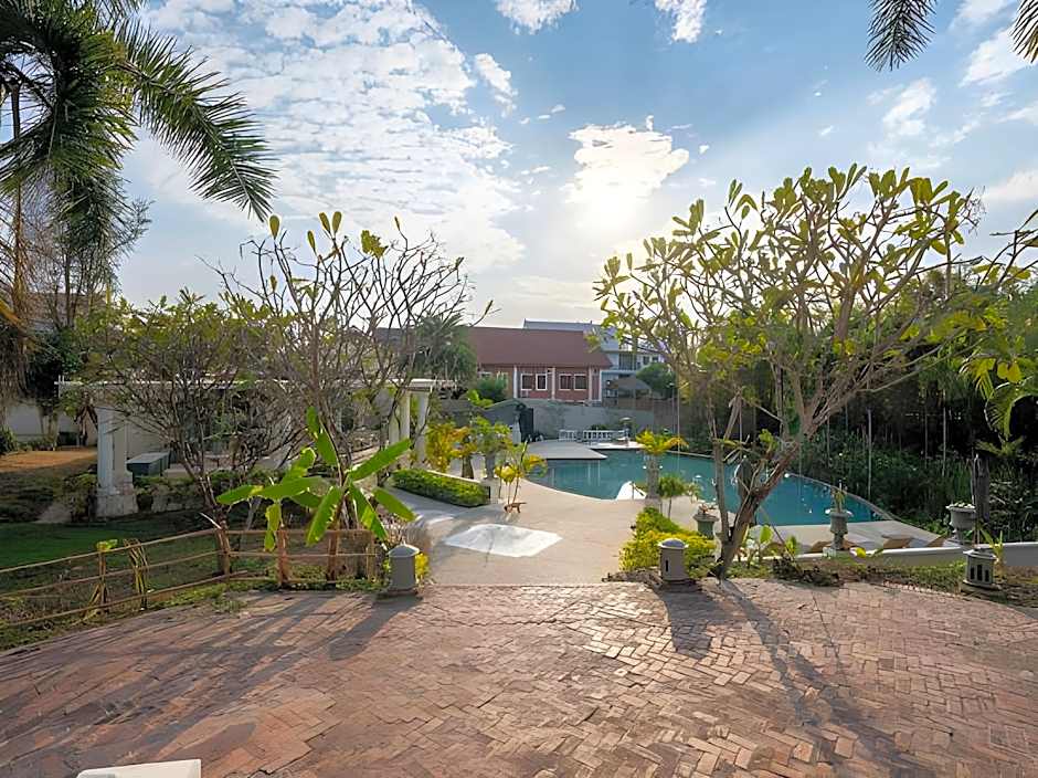 The Luang Say Residence