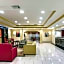 La Quinta Inn & Suites by Wyndham Canton