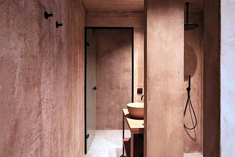Medusa Luxury Suites