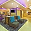 La Quinta Inn & Suites by Wyndham Fairborn Wright-Patterson