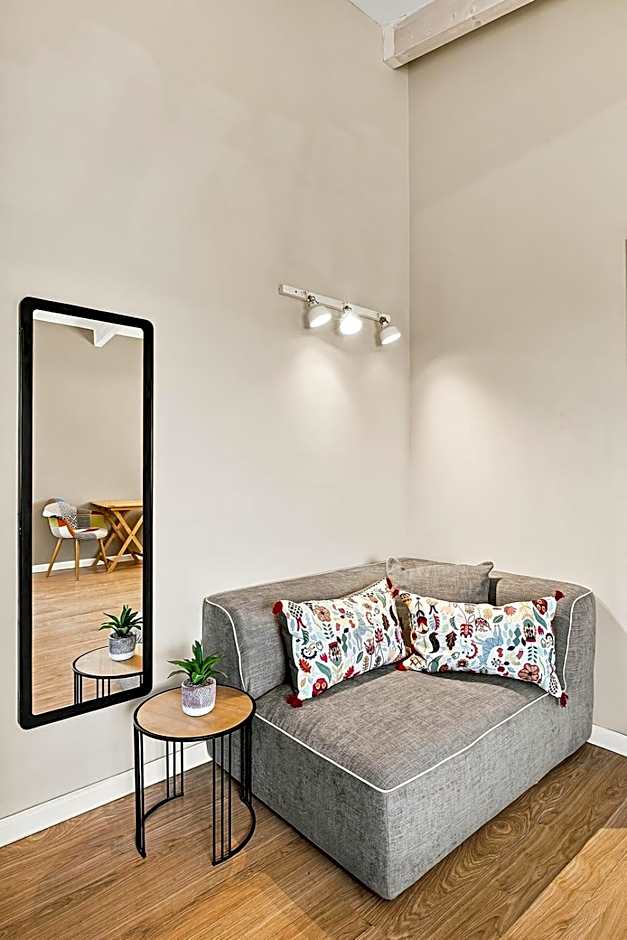 Tslil Suite