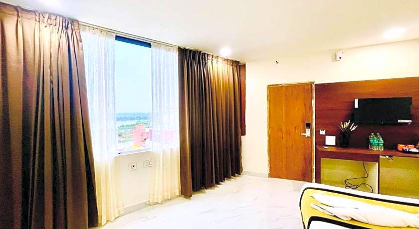 Hotel Eagle Grand Airport Zone