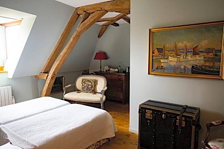 Twin Room with Bathroom