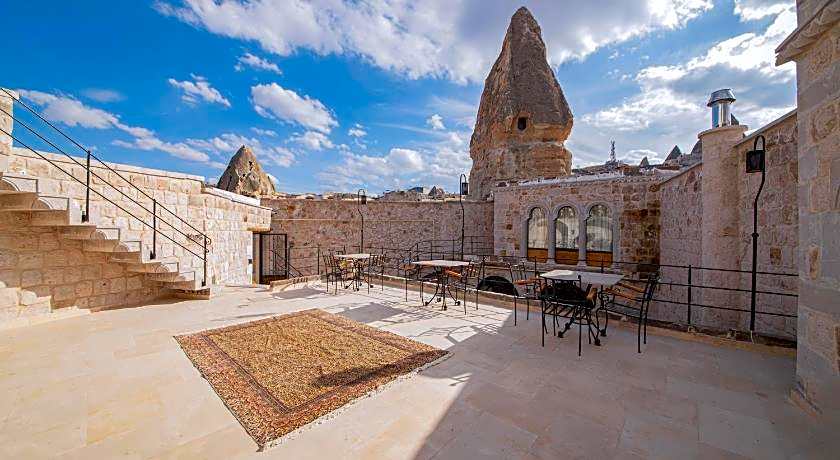 Ares Cave Suites