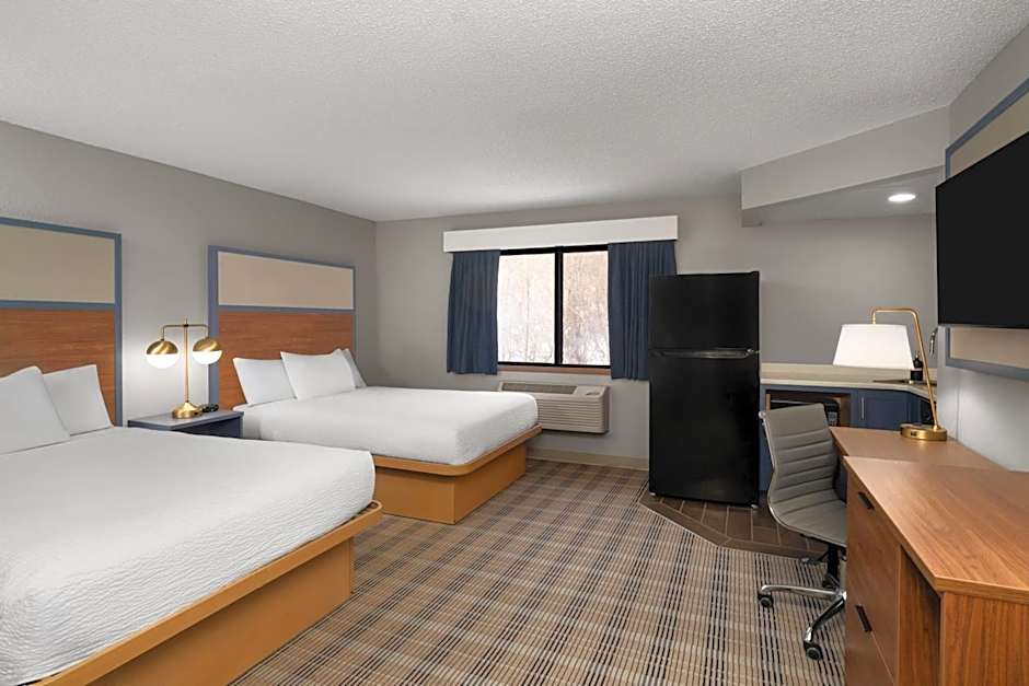 AmericInn by Wyndham Tofte Near Lake Superior