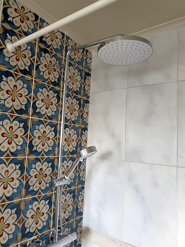 Harry's bed and breakfast