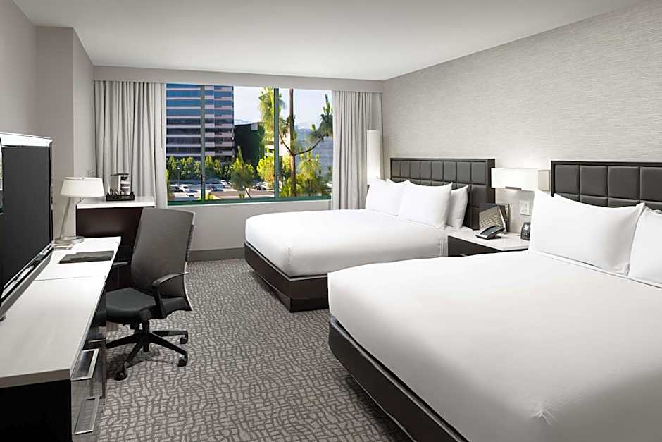Hilton Woodland Hills/Los Angeles