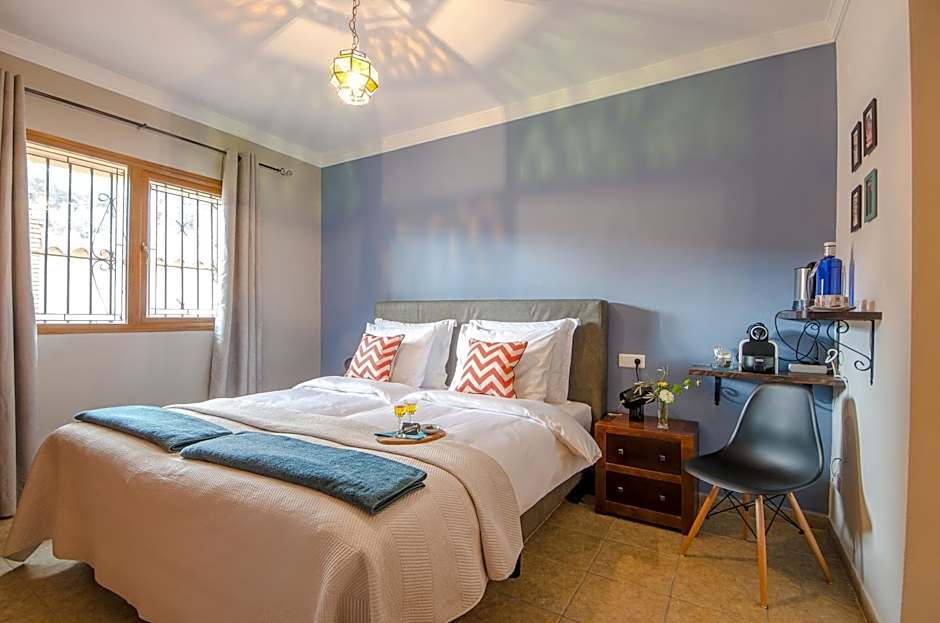 Villa Conmigo Bed & Breakfast