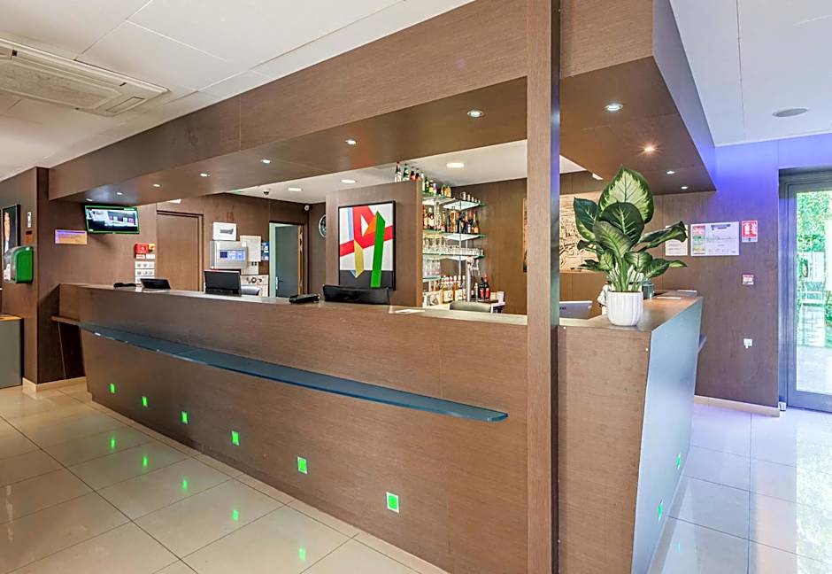 B&B HOTEL Colmar Liberte 4 etoiles