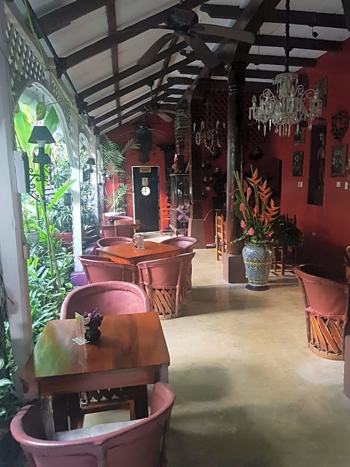 Hotel Boutique Casona Maya Mexicana