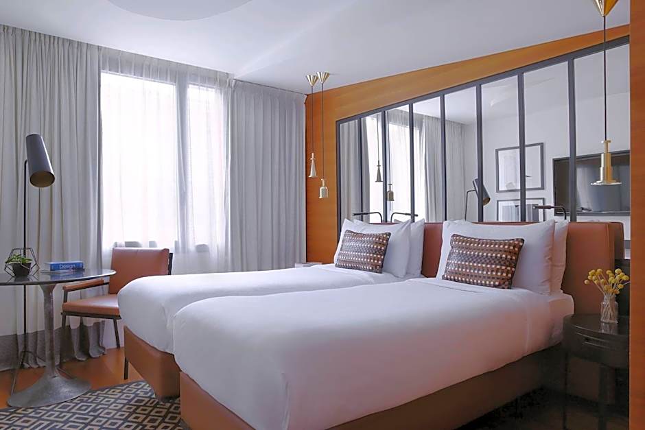 Renaissance Paris Republique Hotel