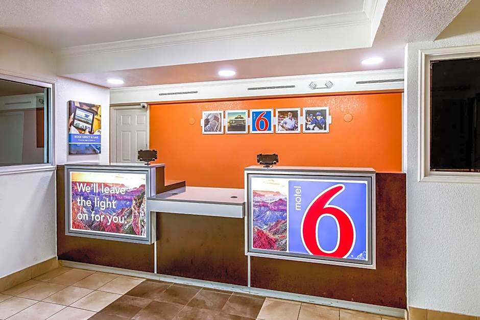 Motel 6 Euless - DFW West