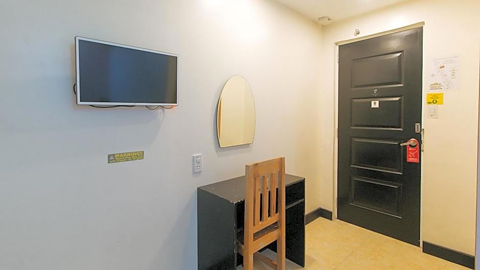 RedDoorz at Ranchotel Alabang