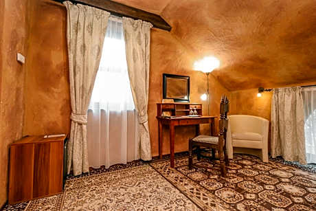 Palace - Standard Double Room