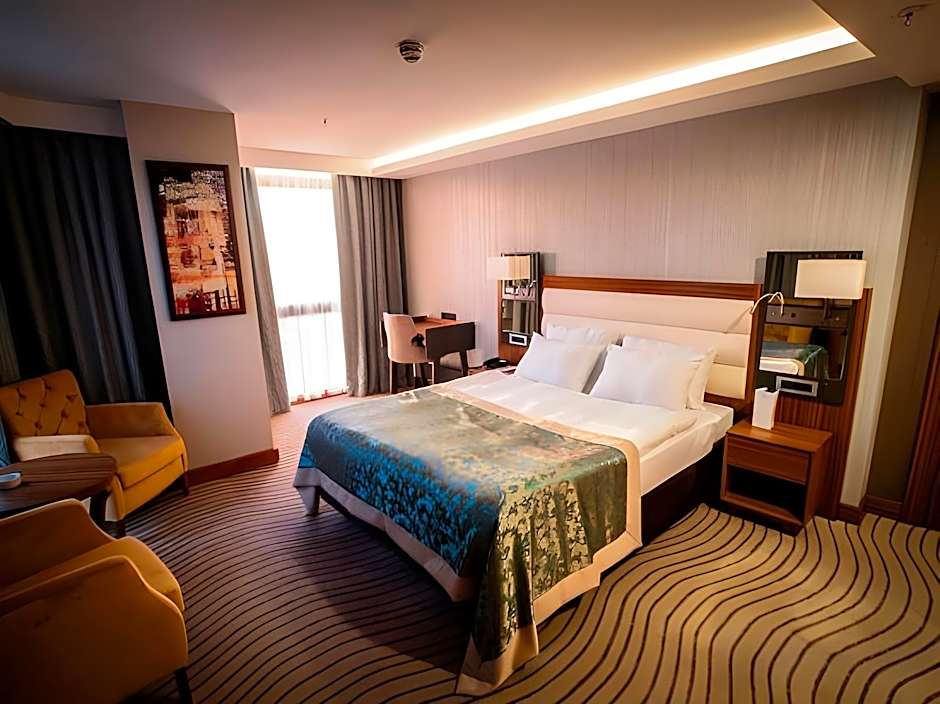 Grand Turkuaz Hotel