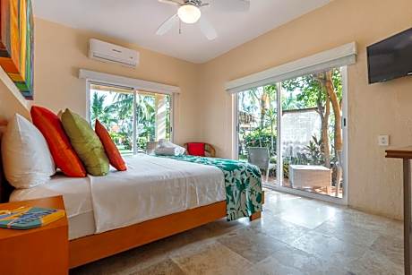 Triple Room with Pool View