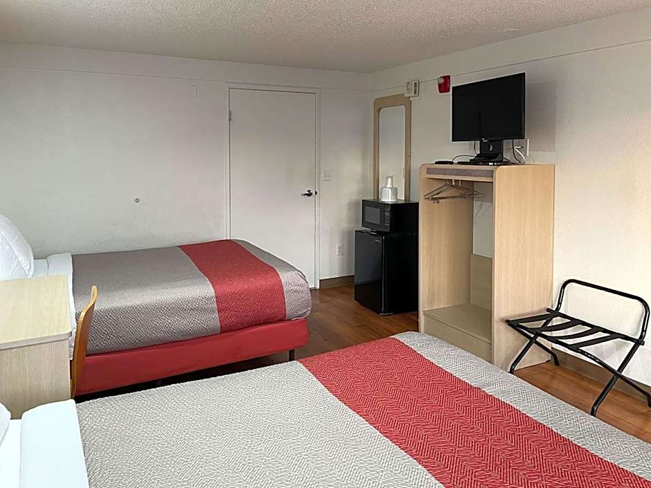 Motel 6 Hagerstown MD