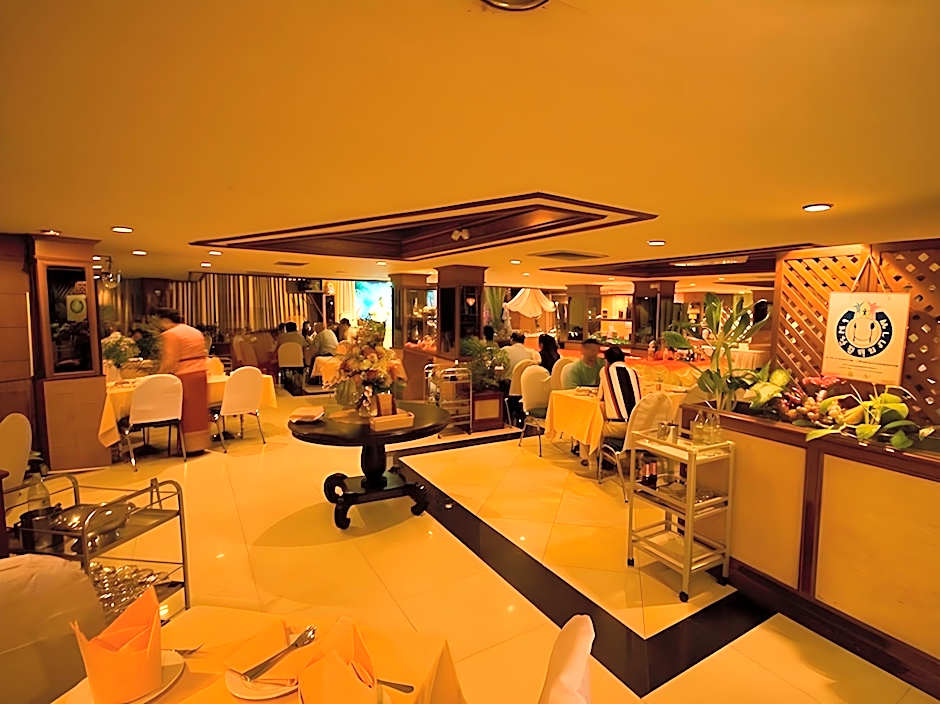 Ayutthaya Grand Hotel