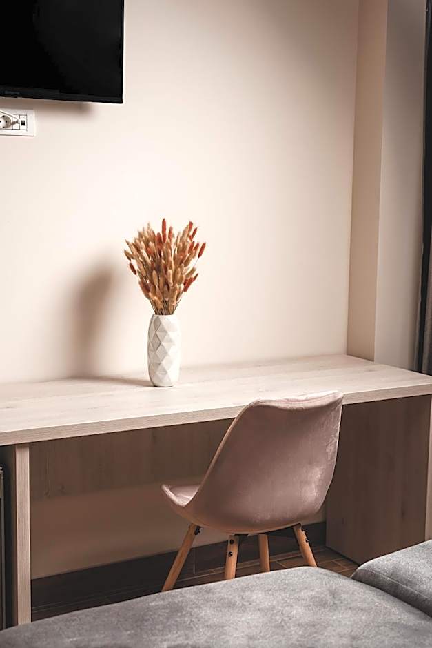 Home NanoVid Self Check-In