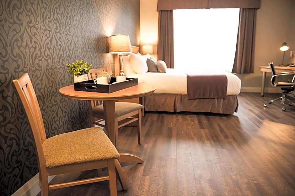Cambridge Hotel and Conference Centre