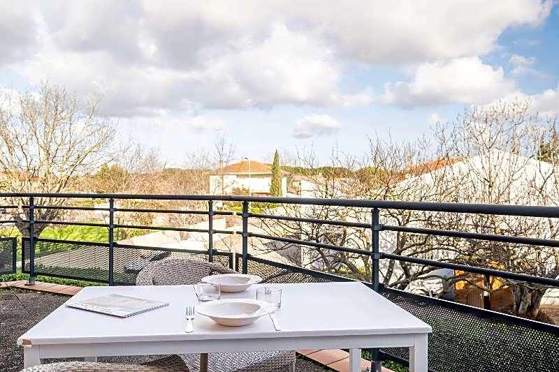 Clarion Aparthotel Toulouse Blagnac Airport