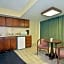 Days Inn by Wyndham Southern Hills/ORU