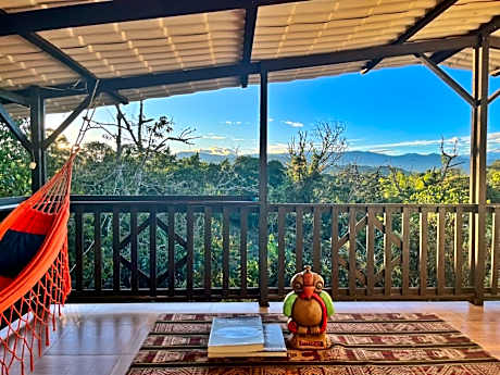 Waka Marú Guest House