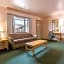 RiverTree Inn & Suites