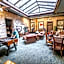 1905 Basin Park Hotel