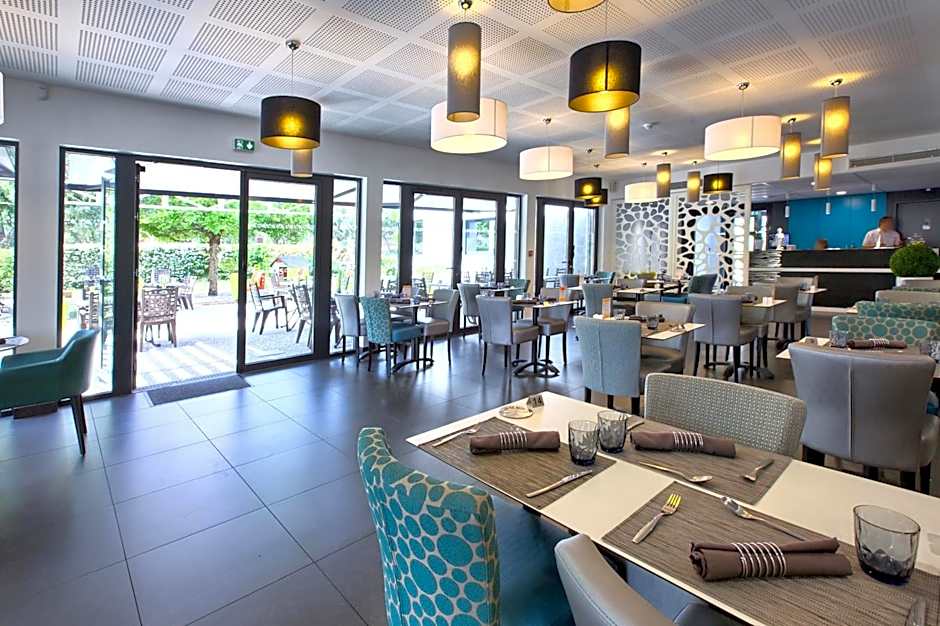 Logis Hotel Restaurant & SPA Au Comte d'Ornon