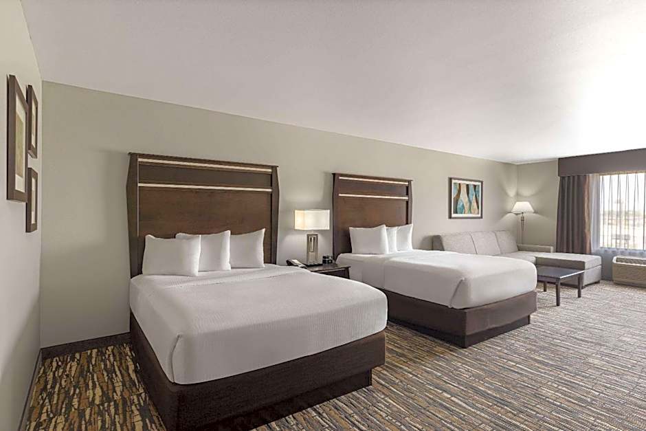 La Quinta Inn & Suites by Wyndham Sioux Falls