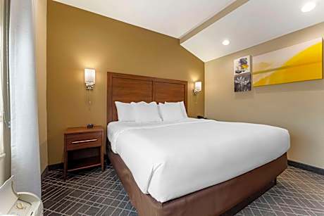 King Room - Accessible/Non-Smoking