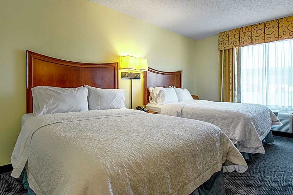 Hampton Inn By Hilton Pine Grove