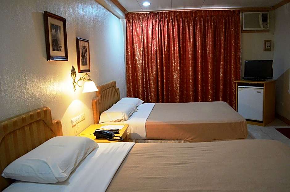 Elegant Circle Inn