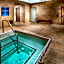 Cozy 2 Bedroom 2 Bathroom Condo with Pool, Gym, Spa