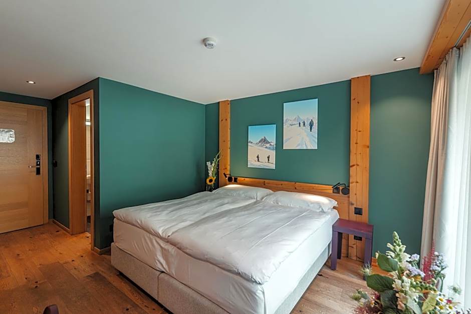 The Phoenix Fitness Hotel & free Spa Access at Alpen Resort