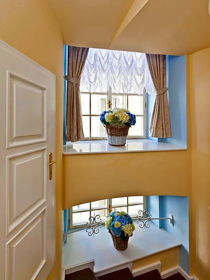 Cathedral Prague Apartments