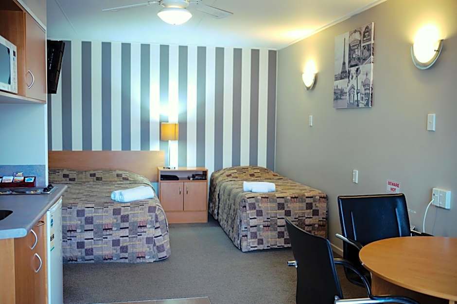 Kiwi Studios Motel