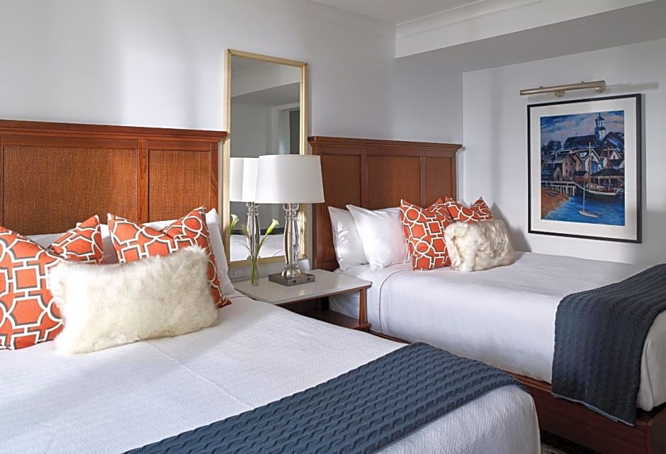Inn By the Sea