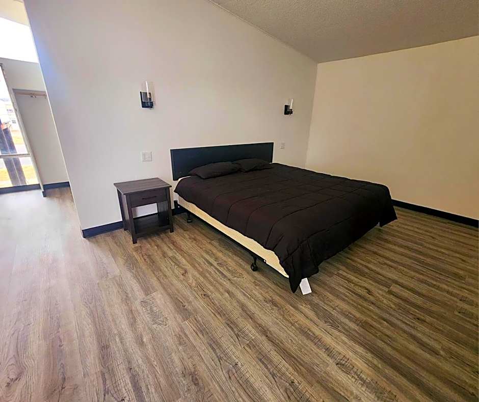 The Hastings Inn Salina