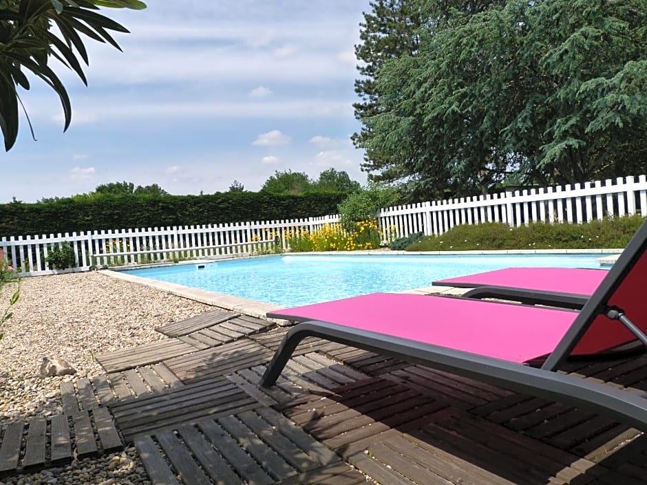 LE CLOS D'EMELINE