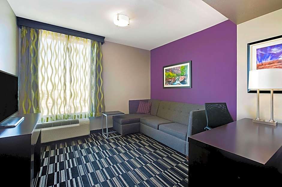 La Quinta Inn & Suites by Wyndham Cedar City