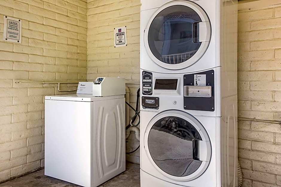 Studio 6 Baytown, Tx - Garth Road