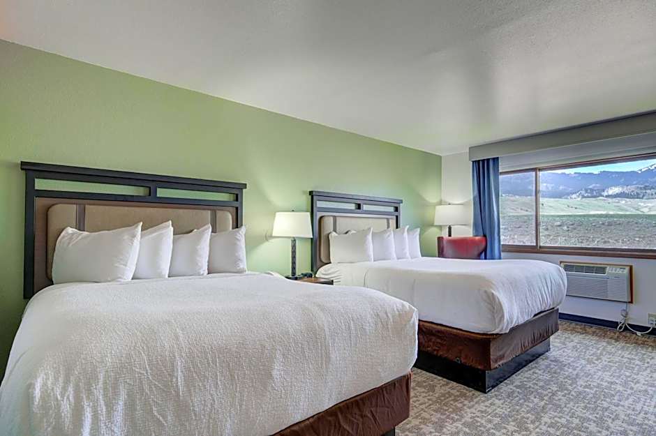 Ridgeline Hotel at Yellowstone, an Ascend Collection Hotel