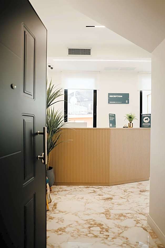 POETICA BOUTIQUE SKY HOTEL