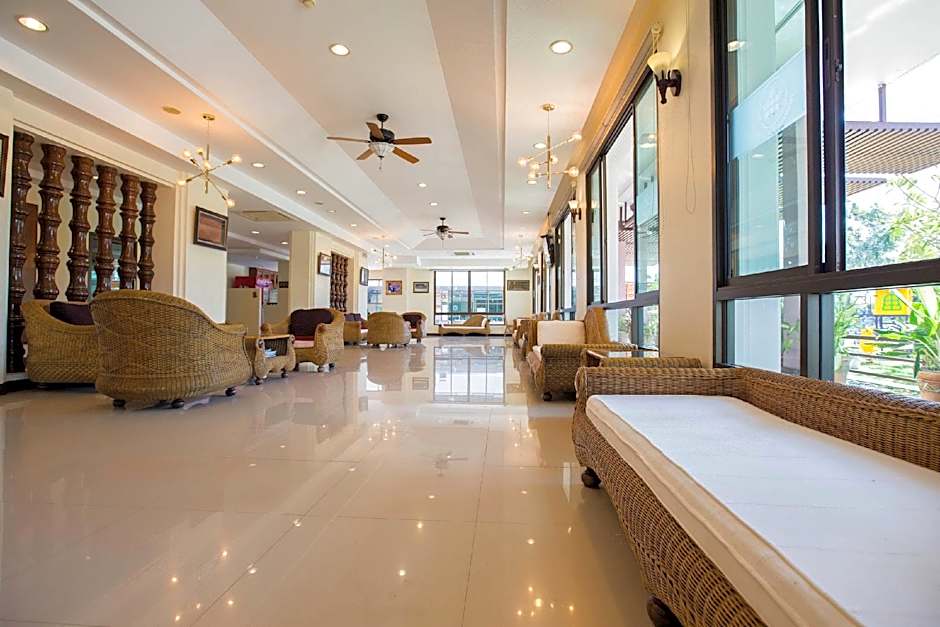 Phanomrungpuri Hotel