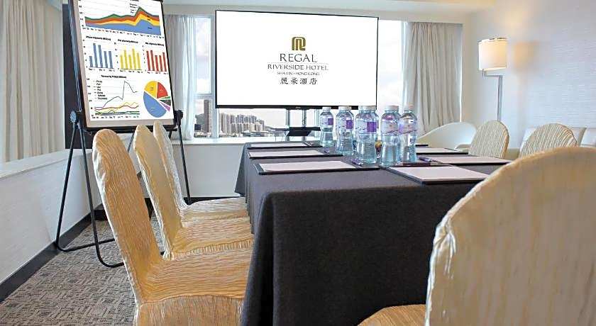 Regal Riverside Hotel