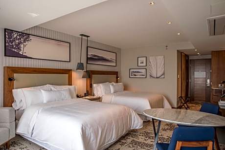 Deluxe Room, 2 Queen