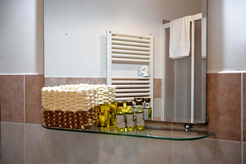 AJ Suite and Breakfast