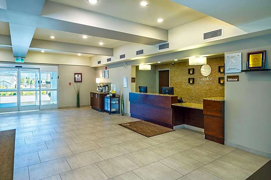 Comfort Inn & Suites